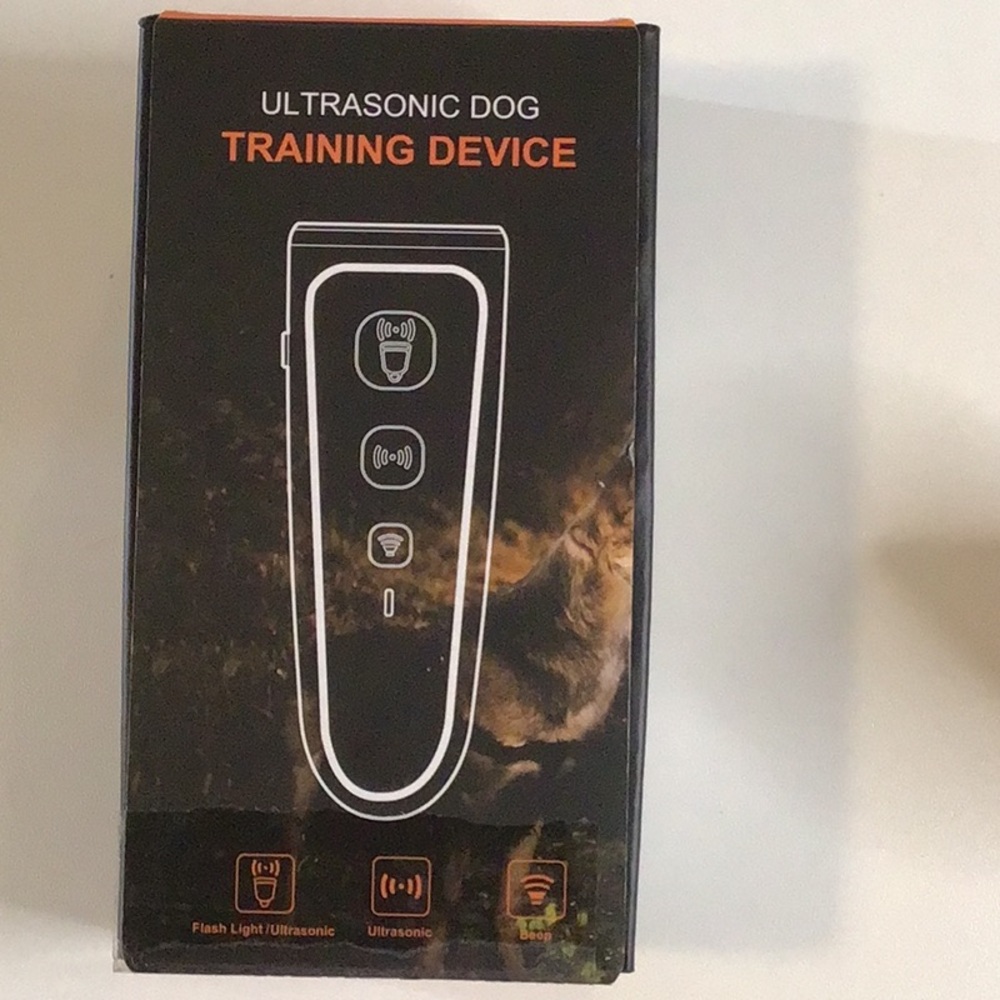 Ultrasonic Dog Training Device - Black and Orange